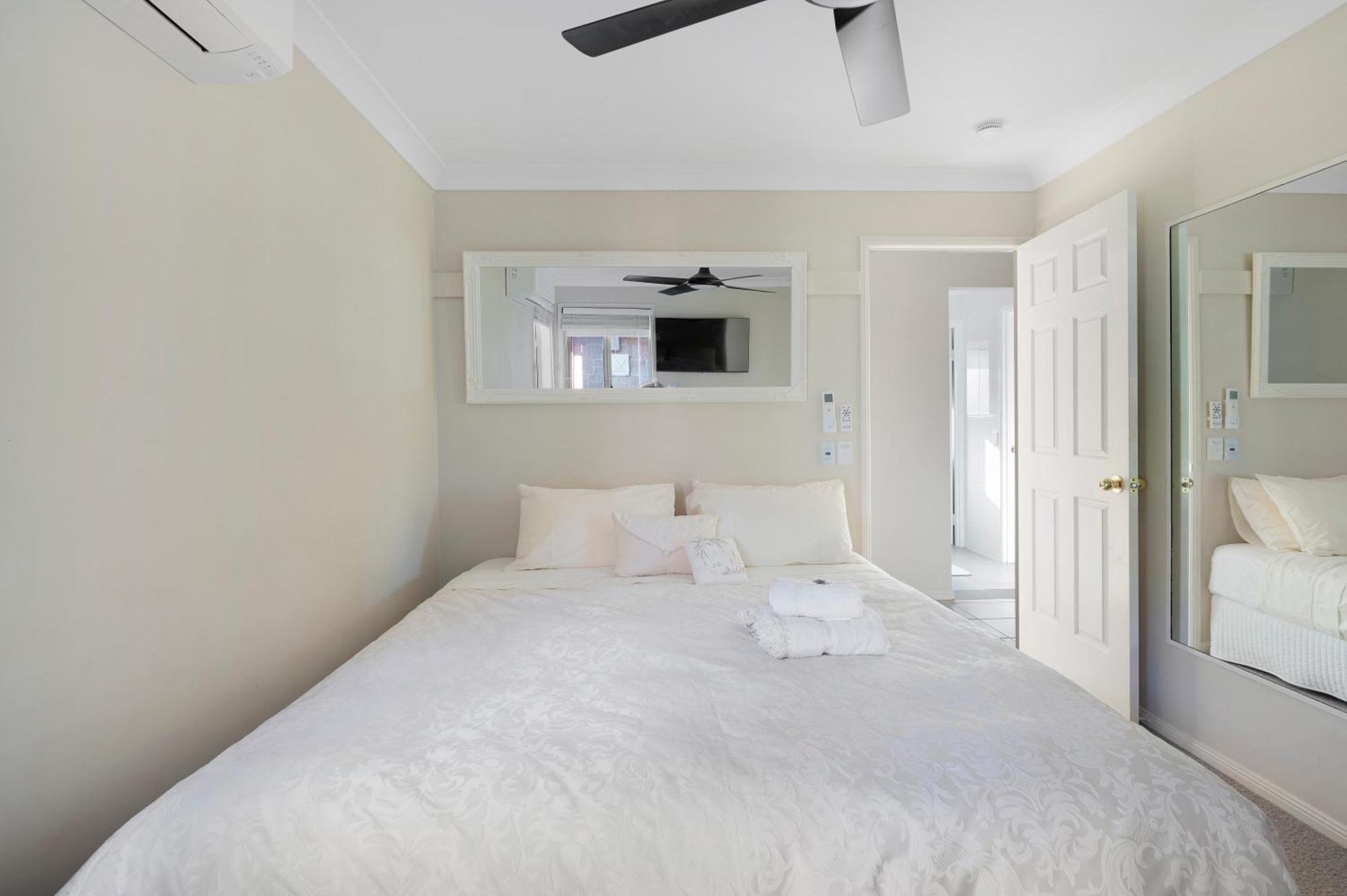 Waterfront Bed & Breakfast