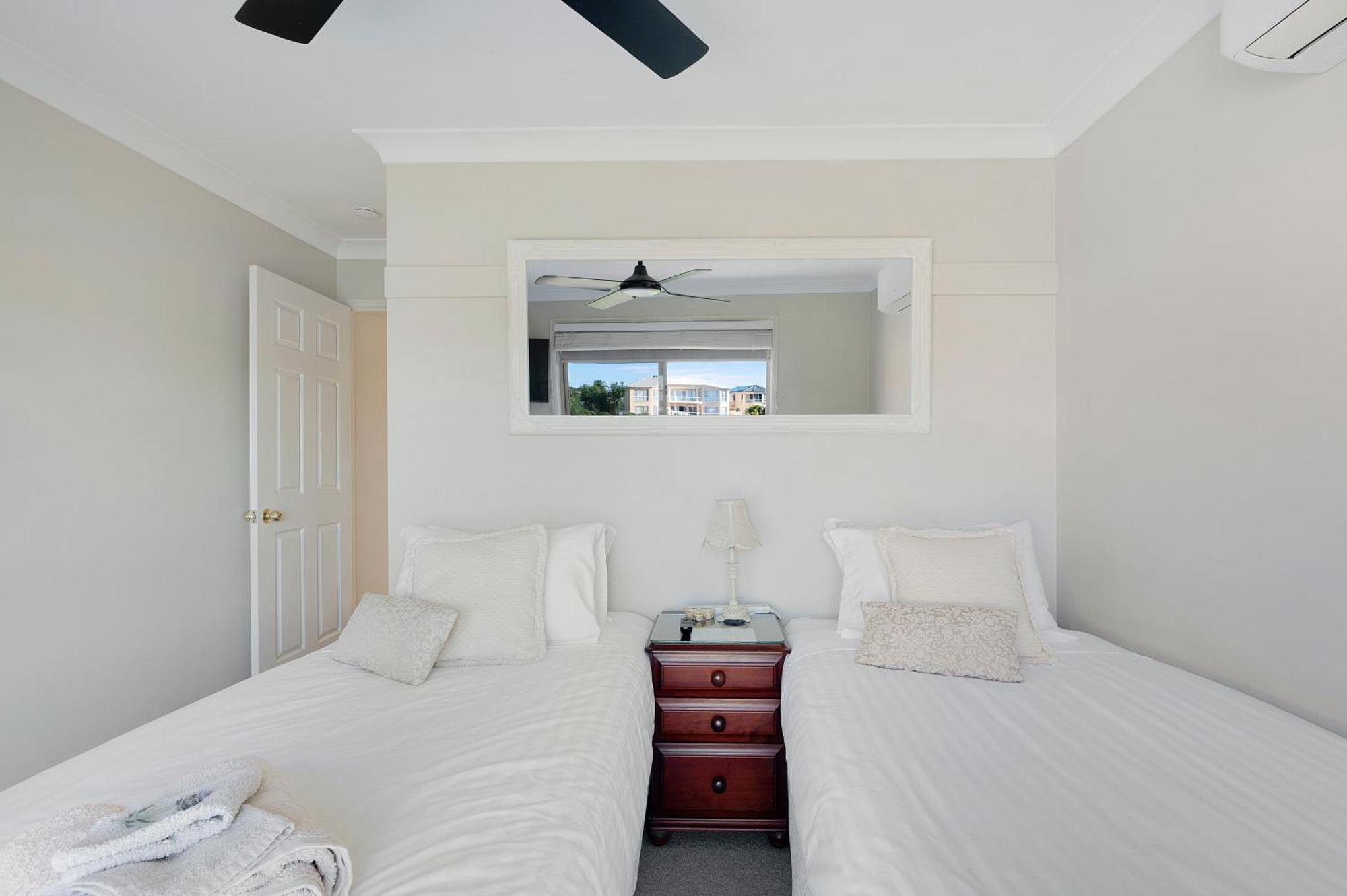 Waterfront Bed & Breakfast *